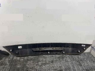bontott VOLVO V40 Csomagtérajtó Díszléc