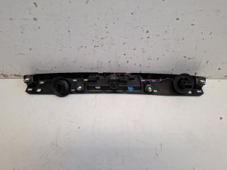 bontott VOLVO V40 Csomagtérajtó Kilincs