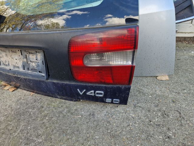 bontott VOLVO V40 Csomagtérajtó (Részeivel)