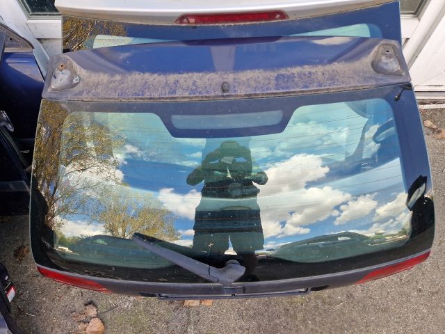 bontott VOLVO V40 Csomagtérajtó (Részeivel)