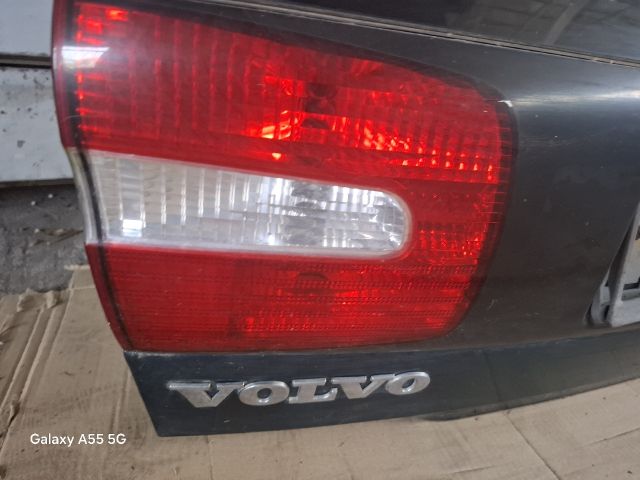 bontott VOLVO V40 Csomagtérajtó (Részeivel)