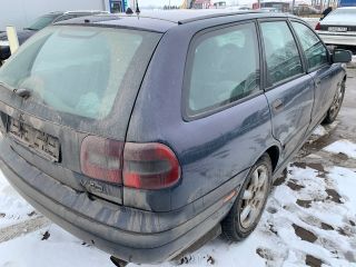 bontott VOLVO V40 Csomagtérajtó (Részeivel)