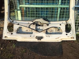 bontott VOLVO V40 Csomagtérajtó (Üres lemez)