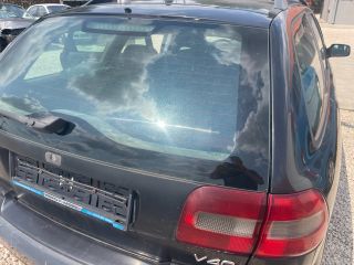 bontott VOLVO V40 Csomagtérajtó (Üres lemez)