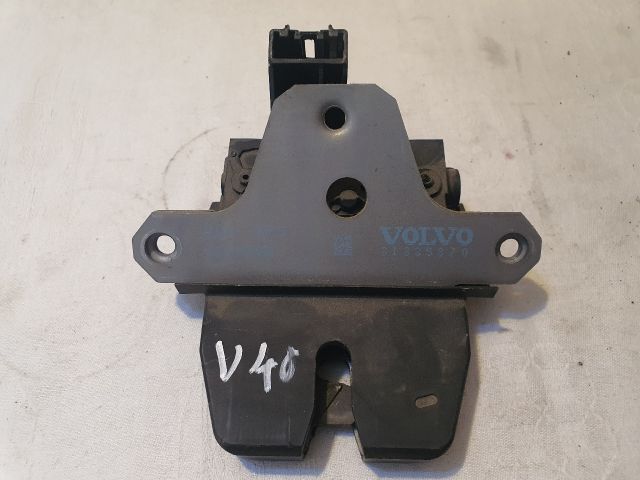 bontott VOLVO V40 Csomagtérajtó Zárszerkezet