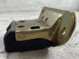 bontott VOLVO V40 Csomagtérajtó Zárszerkezet