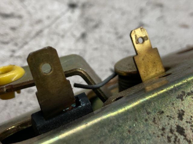 bontott VOLVO V40 Csomagtérajtó Zárszerkezet