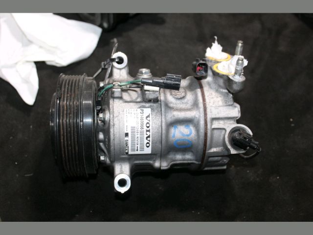 bontott VOLVO V40 Klímakompresszor