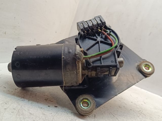 bontott VOLVO V40 Első Ablaktörlő Motor