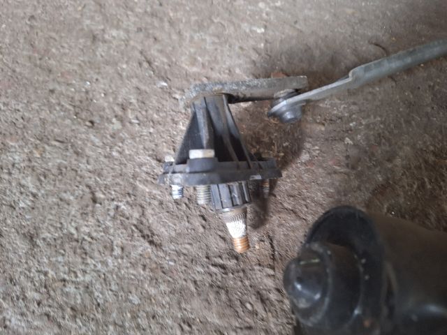 bontott VOLVO V40 Első Ablaktörlő Szerkezet Motorral