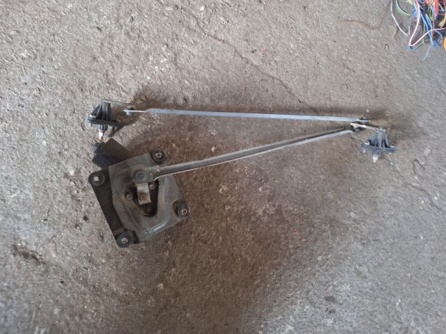 bontott VOLVO V40 Első Ablaktörlő Szerkezet Motorral