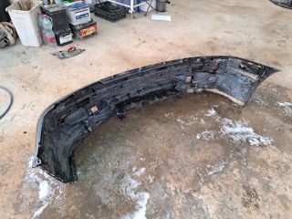 bontott VOLVO V40 Első Lökhárító (Részeivel)