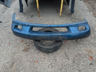 bontott VOLVO V40 Első Lökhárító (Üresen)