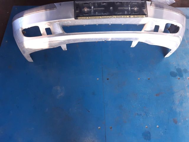 bontott VOLVO V40 Első Lökhárító (Üresen)