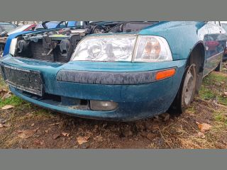 bontott VOLVO V40 Első Lökhárító (Üresen)