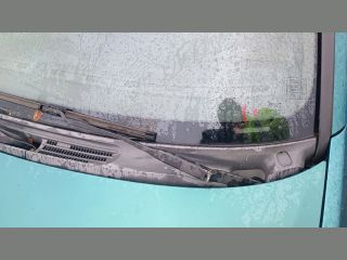 bontott VOLVO V40 Első Lökhárító (Üresen)