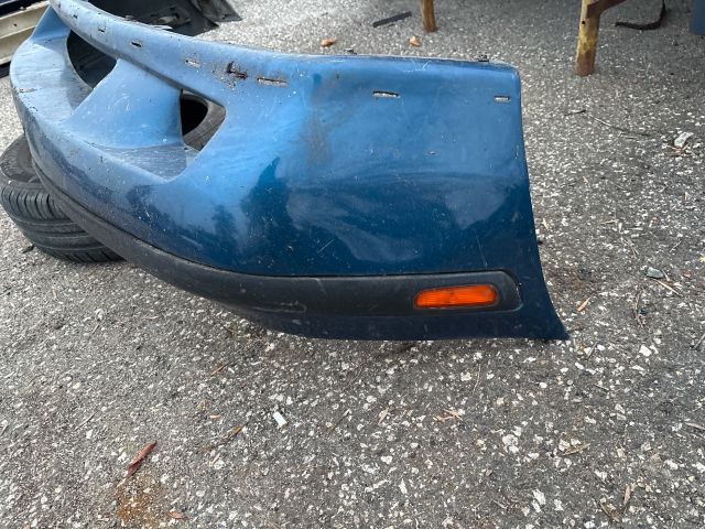 bontott VOLVO V40 Első Lökhárító (Üresen)