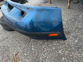 bontott VOLVO V40 Első Lökhárító (Üresen)