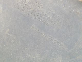 bontott VOLVO V40 Első Lökhárító (Üresen)