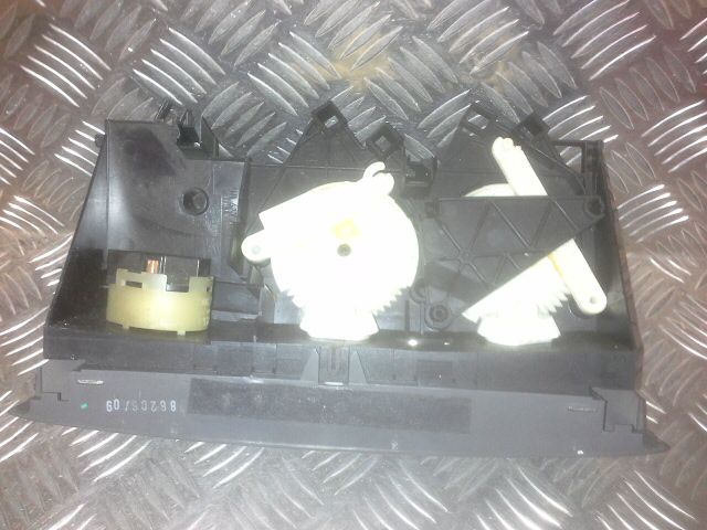 bontott VOLVO V40 Fűtéskapcsoló