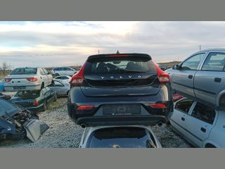 bontott VOLVO V40 Hátsó Lökhárító (Részeivel)