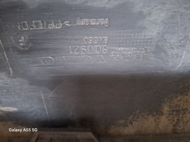 bontott VOLVO V40 Hátsó Lökhárító (Részeivel)