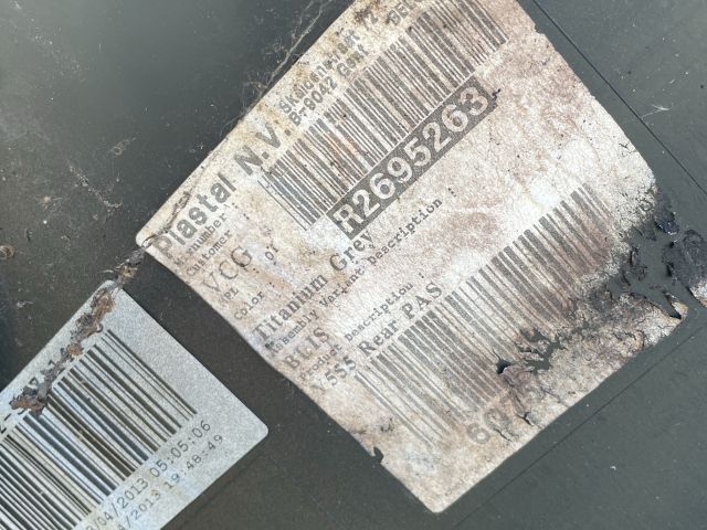 bontott VOLVO V40 Hátsó Lökhárító (Részeivel)