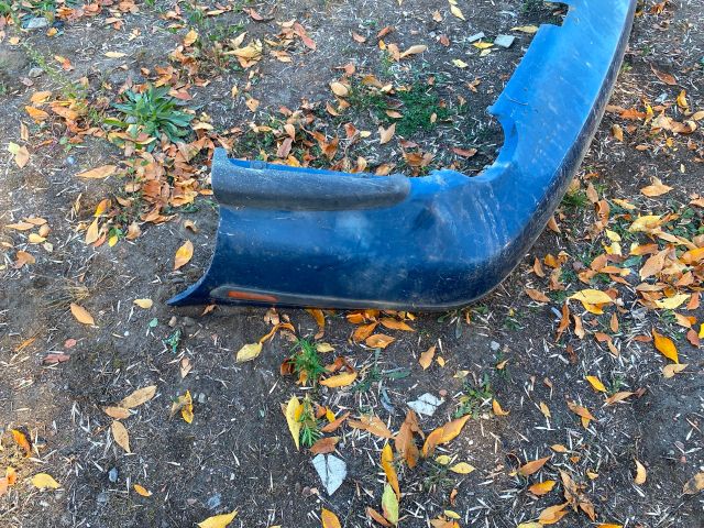 bontott VOLVO V40 Hátsó Lökhárító (Részeivel)