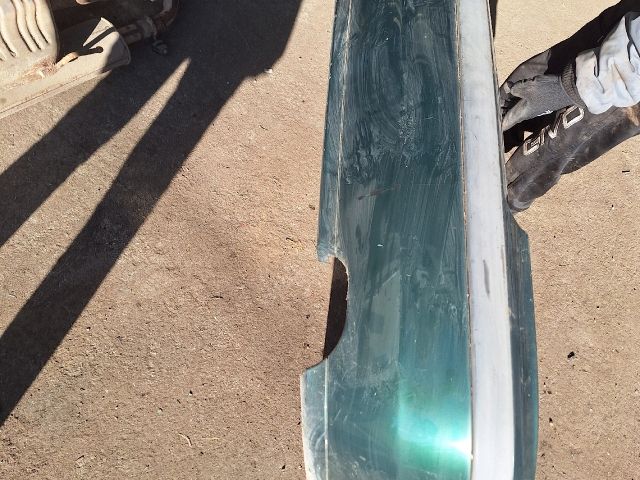 bontott VOLVO V40 Hátsó Lökhárító (Részeivel)