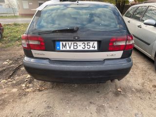 bontott VOLVO V40 Hátsó Lökhárító (Üresen)
