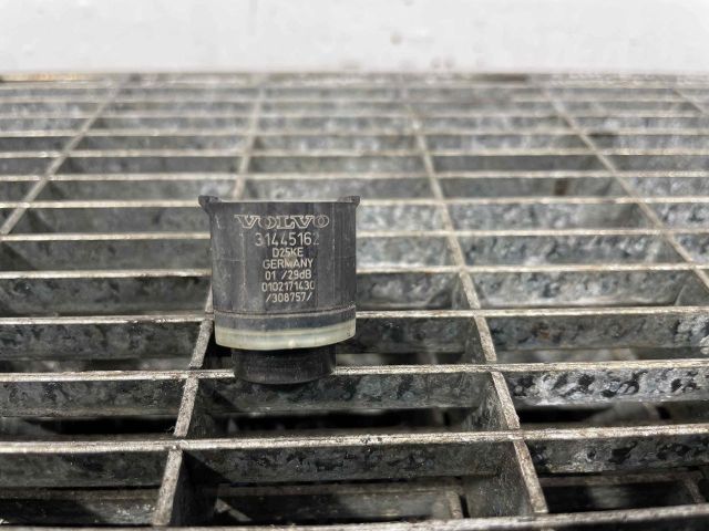 bontott VOLVO V40 Hátsó Tolatóradar Fej