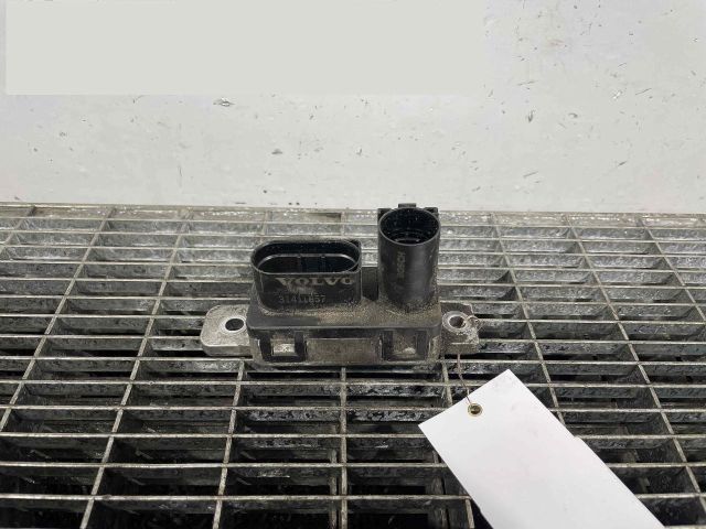bontott VOLVO V40 Izzító Relé