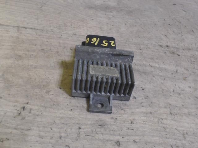 bontott VOLVO V40 Izzító Relé