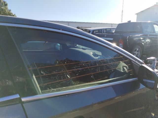 bontott VOLVO V40 Jobb első Ablak