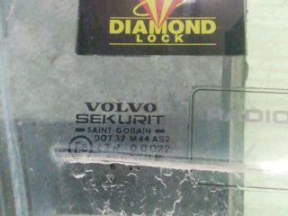 bontott VOLVO V40 Jobb első Ablak
