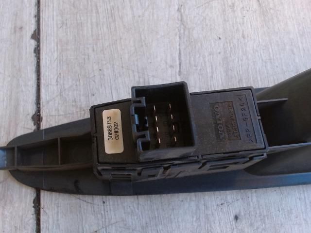 bontott VOLVO V40 Jobb első Ablakemelő Kapcsoló