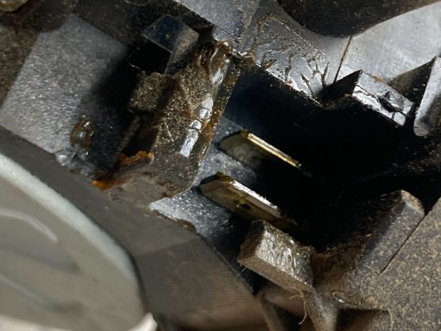 bontott VOLVO V40 Jobb első Ablakemelő Motor