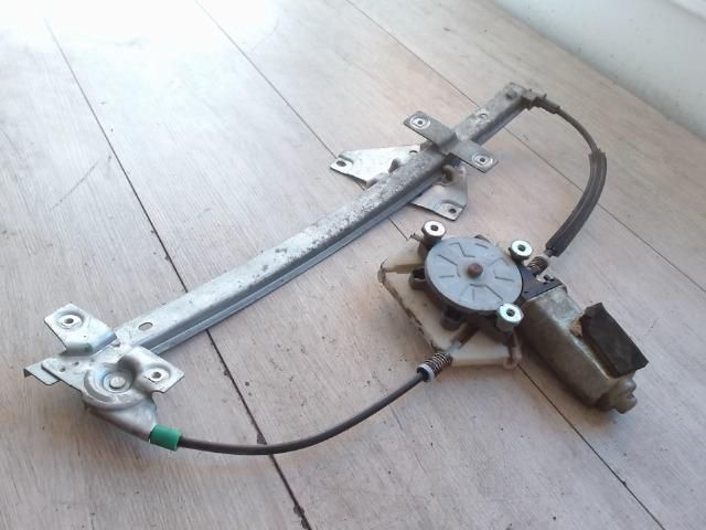 bontott VOLVO V40 Jobb első Ablakemelő Szerkezet (Elektromos)