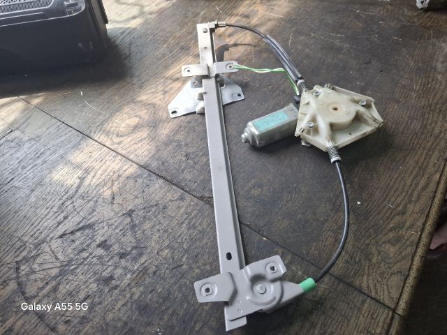 bontott VOLVO V40 Jobb első Ablakemelő Szerkezet (Elektromos)