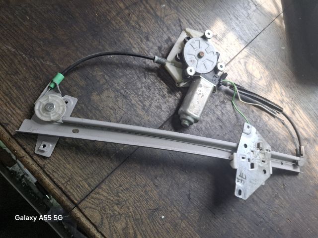 bontott VOLVO V40 Jobb első Ablakemelő Szerkezet (Elektromos)