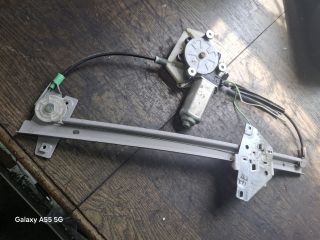 bontott VOLVO V40 Jobb első Ablakemelő Szerkezet (Elektromos)