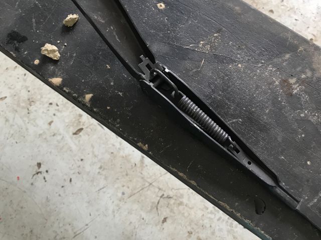 bontott VOLVO V40 Jobb első Ablaktörlő Kar