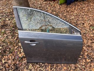 bontott VOLVO V40 Jobb első Ajtó (Részeivel)