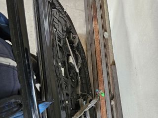 bontott VOLVO V40 Jobb első Ajtó (Részeivel)