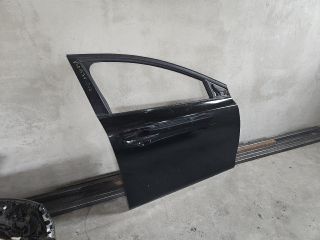 bontott VOLVO V40 Jobb első Ajtó (Részeivel)