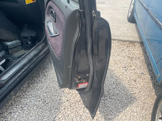 bontott VOLVO V40 Jobb első Ajtó (Üres lemez)