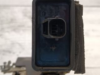 bontott VOLVO V40 Jobb első Ajtózár