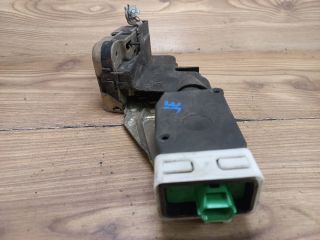 bontott VOLVO V40 Jobb első Ajtózár