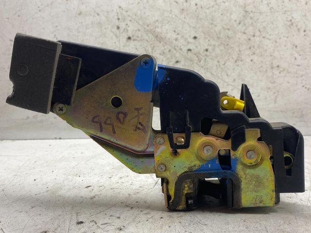 bontott VOLVO V40 Jobb első Ajtózár