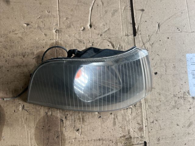 bontott VOLVO V40 Jobb első Irányjelző